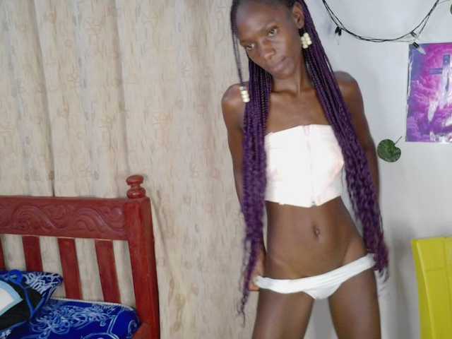 LupitaLion live webcam show
