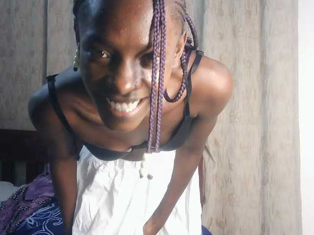 LupitaLion live cam on BongaCams