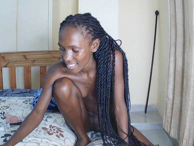 LupitaLion live cam on BongaCams