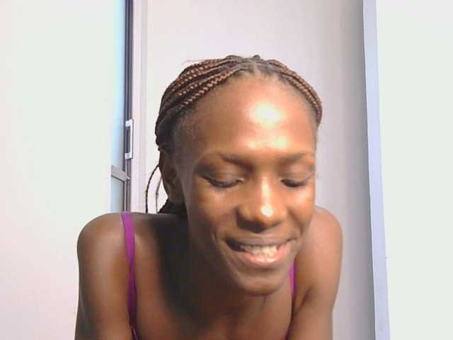 LupitaLion live cam on BongaCams