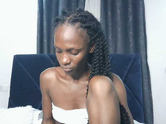 LupitaLion live cam on BongaCams