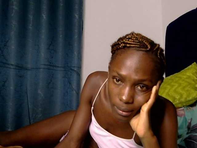 LupitaLion live cam on BongaCams