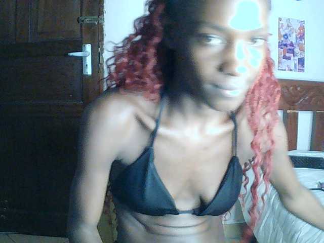 LupitaLion live cam on BongaCams