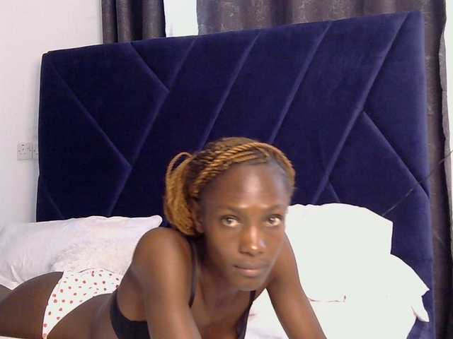 LupitaLion live cam on BongaCams