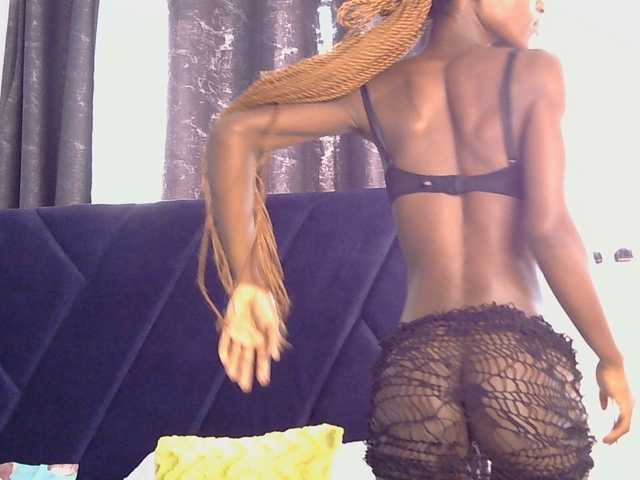 LupitaLion live cam on BongaCams