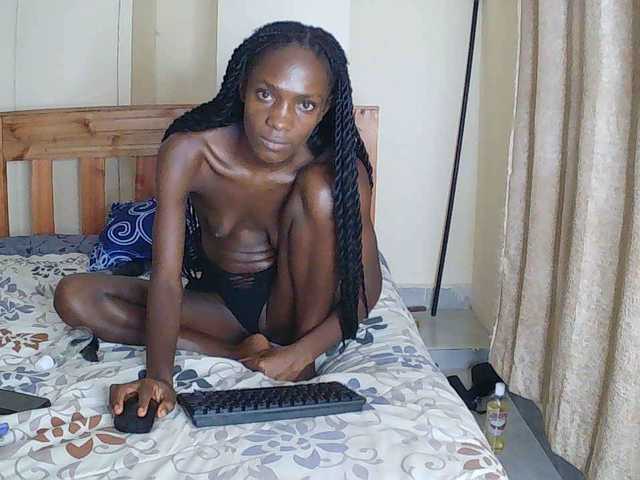 LupitaLion live cam on BongaCams