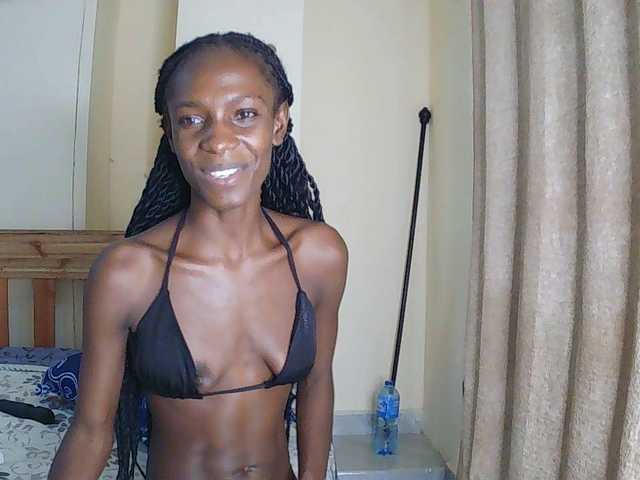 LupitaLion live cam on BongaCams