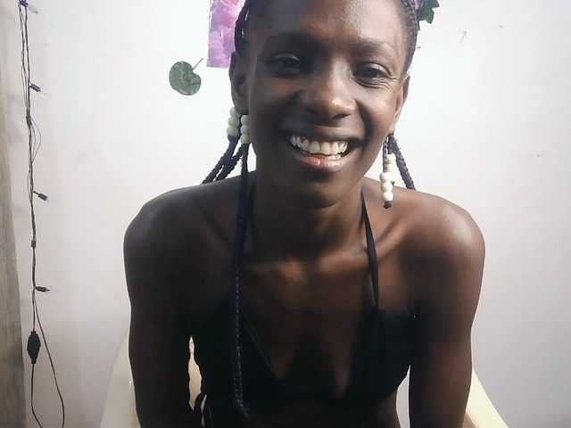 LupitaLion live cam on BongaCams