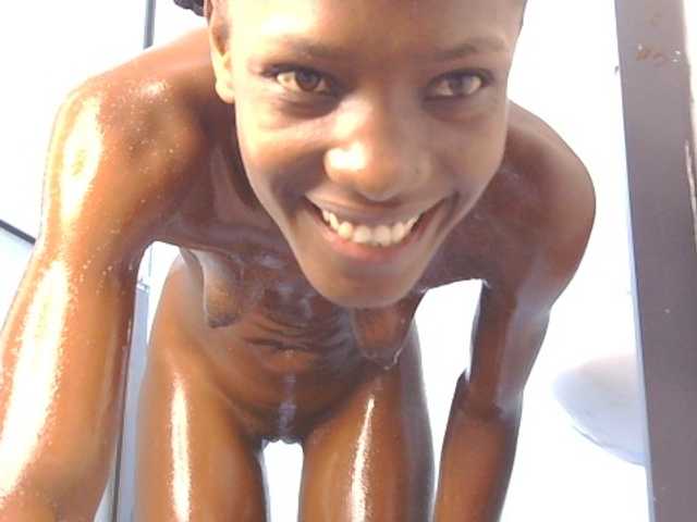 Lupita_L live cam preview