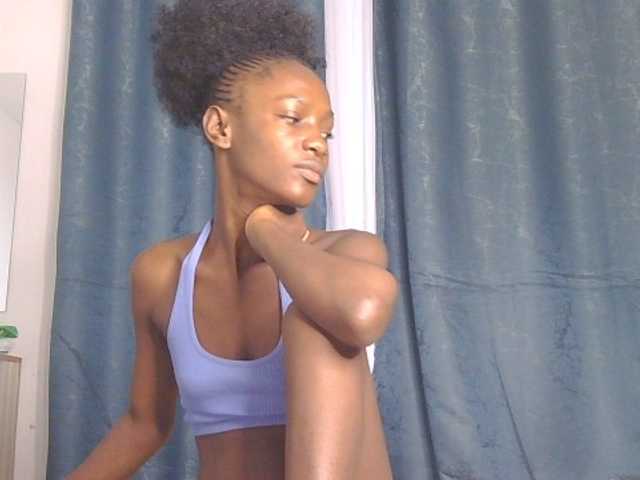 LupitaLion live cam on BongaCams