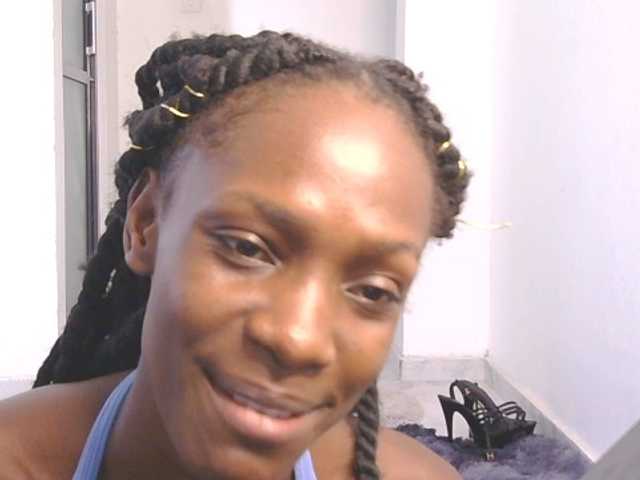 LupitaLion live cam on BongaCams