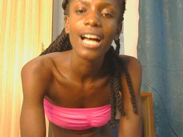 Model: Lupita_L