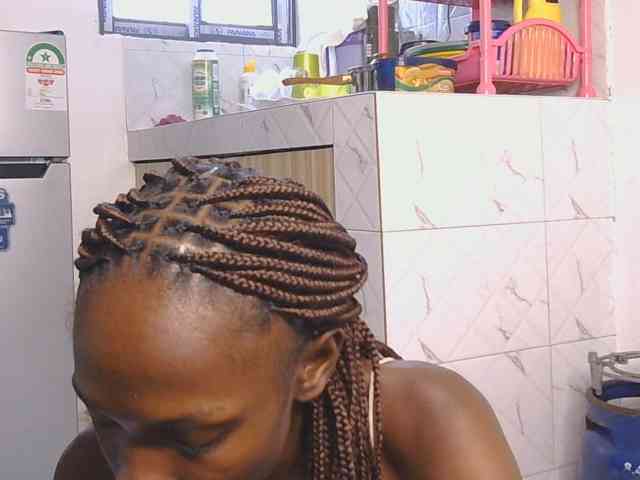 Lupita_L