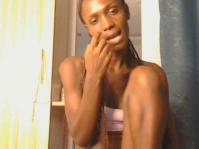 Model: Lupita_L