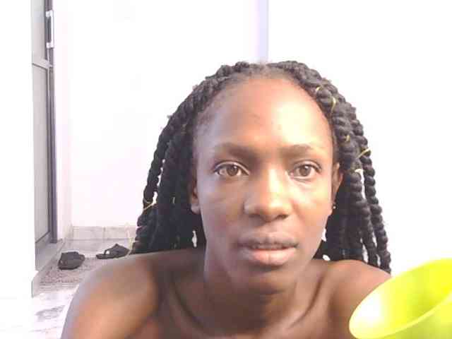 Lupita_L