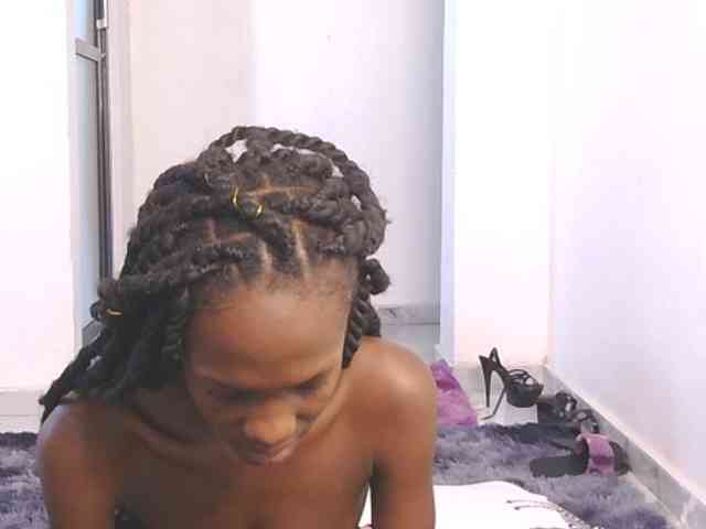 Lupita_L