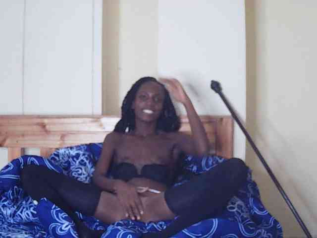 Model: LupitaLyon