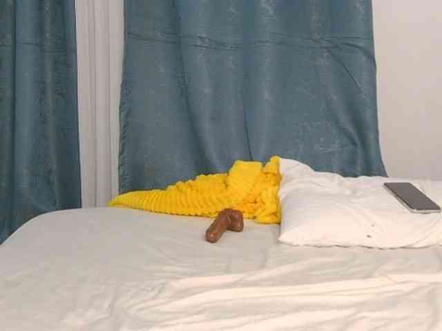 Lupita_L webcam