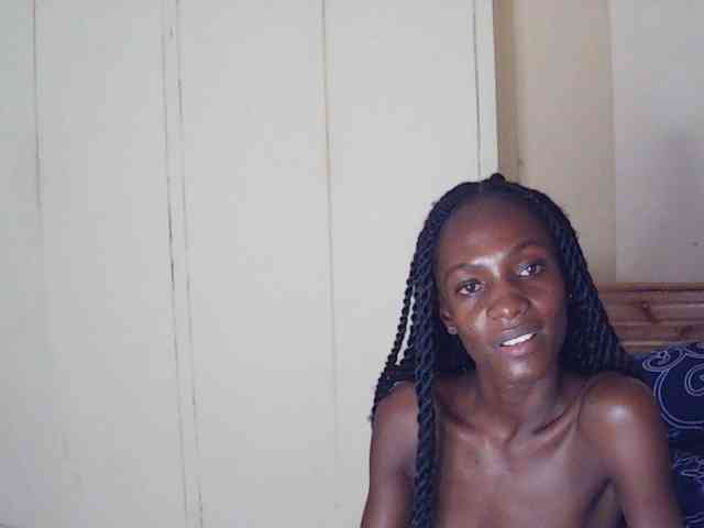 Model: LupitaLyon