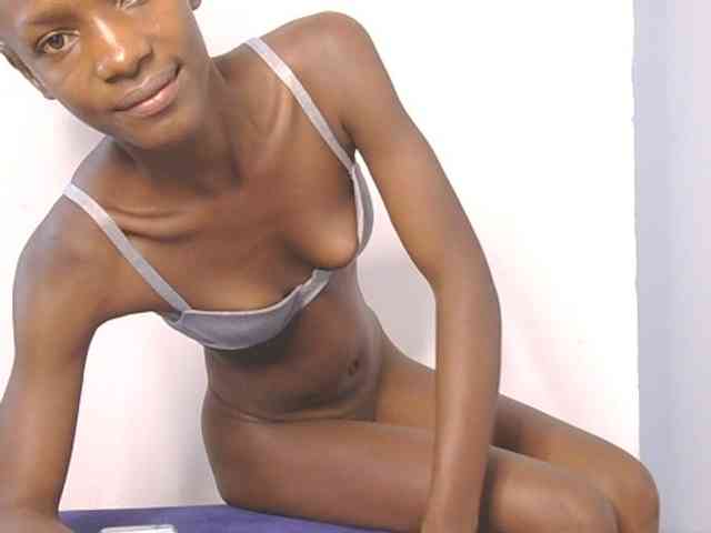 Lupita_L webcam