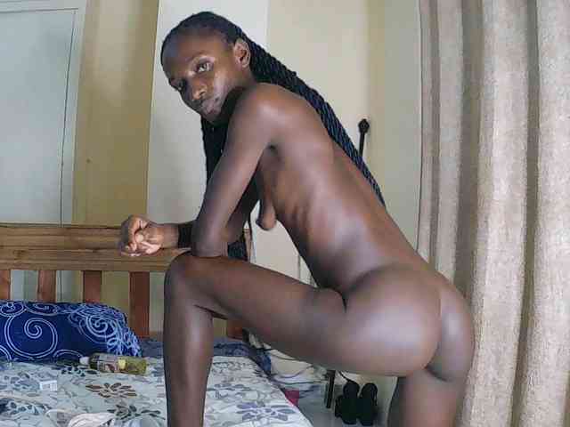 Model: LupitaLyon