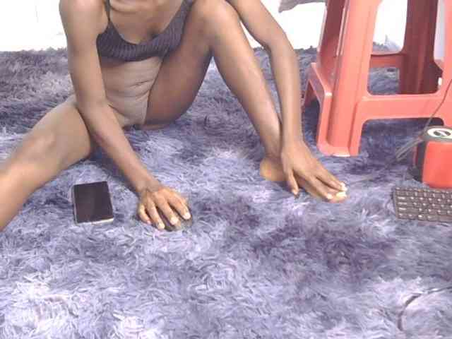 Lupita_L