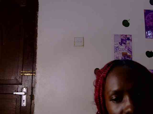 LupitaLyon webcam