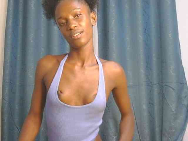 Lupita_L webcam