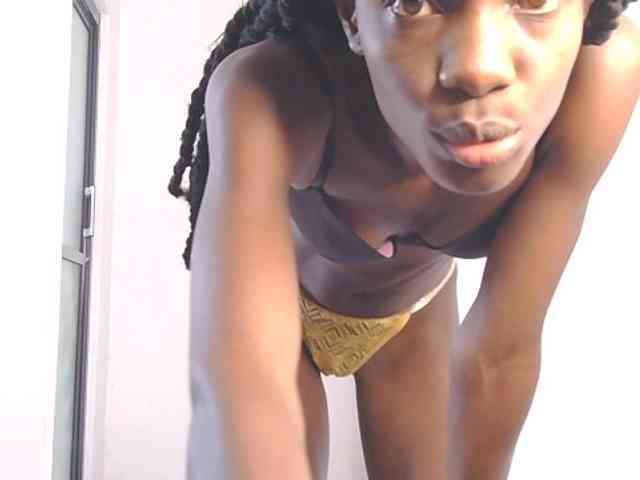 Lupita_L