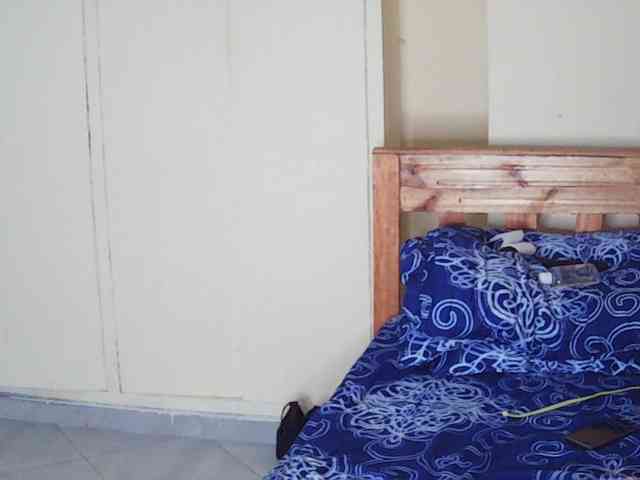 LupitaLyon webcam