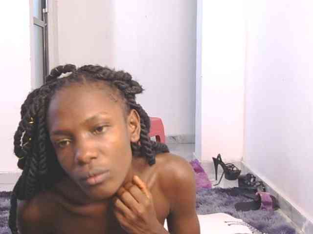 Lupita_L