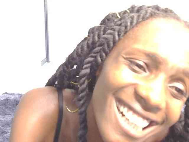 Lupita_L