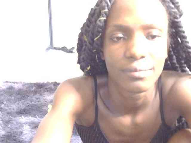 Lupita_L
