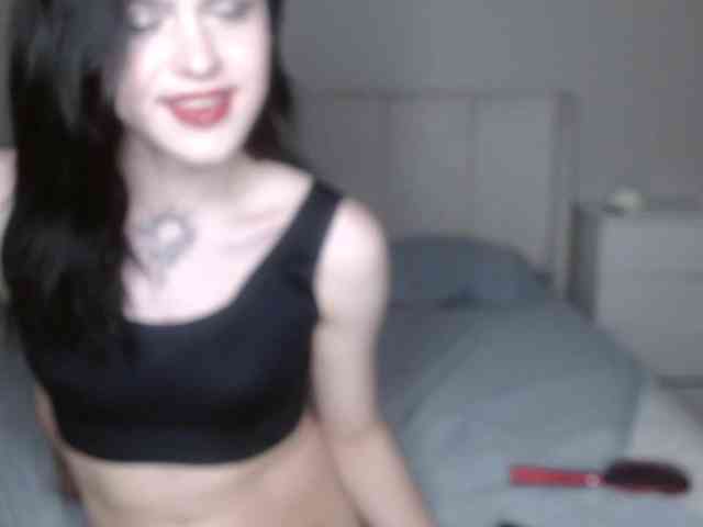 Flora483 Live Webcam on BongaCams