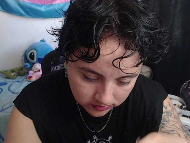 franki-reich live cam on BongaCams
