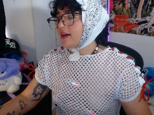 franki-reich live cam on BongaCams