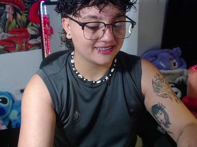 franki-reich live cam on BongaCams