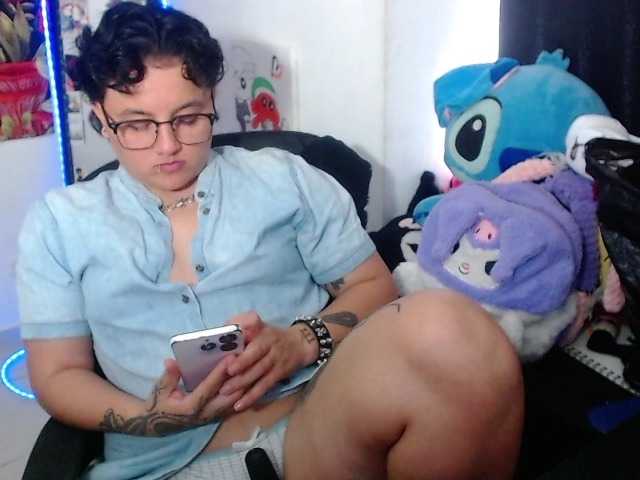 franki-reich live cam on BongaCams