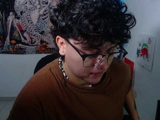 franki-reich live cam on BongaCams