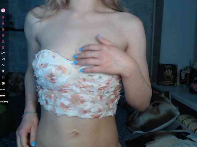 DeirdreCartland webcam