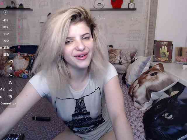 DeirdreCartland webcam