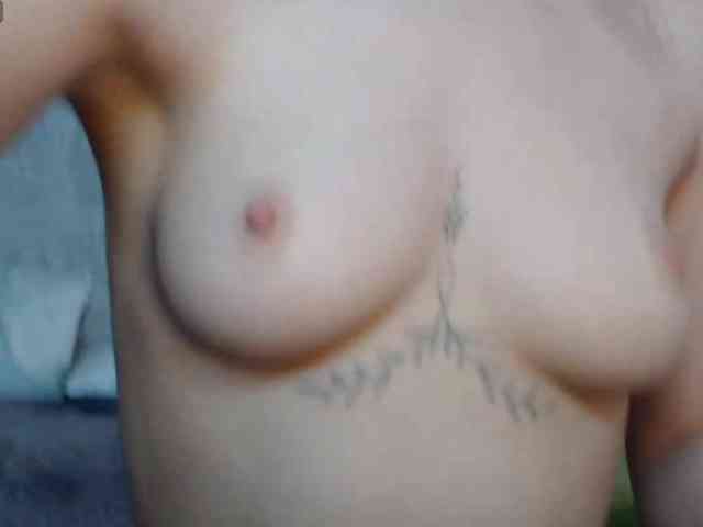 DeirdreCartland webcam
