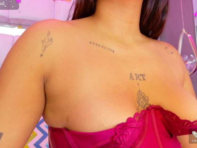 Andromeedas live cam on BongaCams