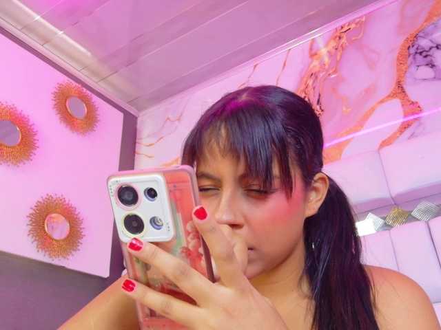 Andromeedas live cam on BongaCams
