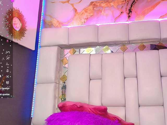 Andromeedas live cam on BongaCams
