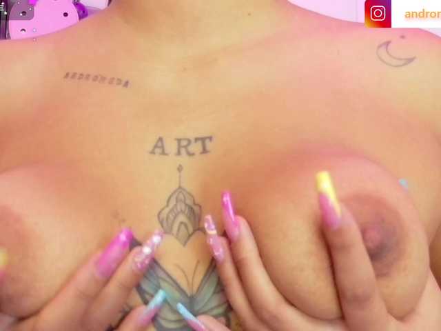 Andromeedas live cam on BongaCams