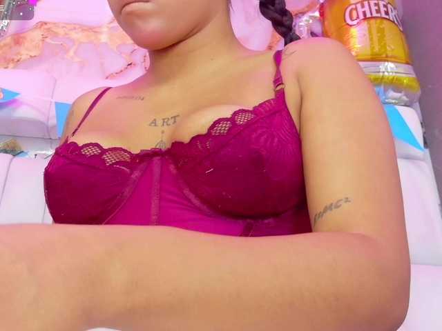 Andromeedas live cam on BongaCams