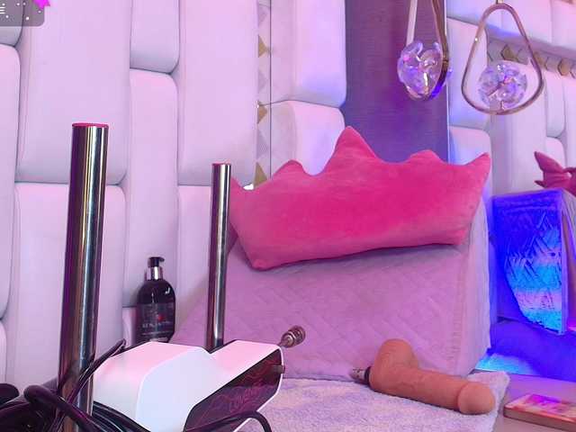 Andromeedas live cam on BongaCams