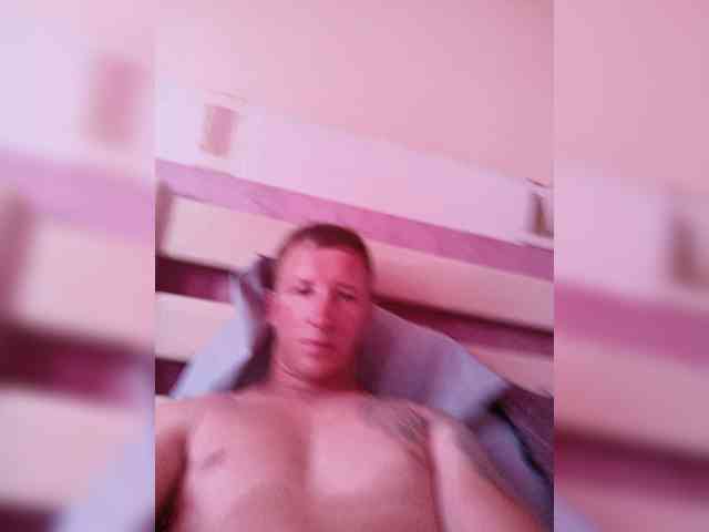 Thyfas199 Live Webcam on BongaCams