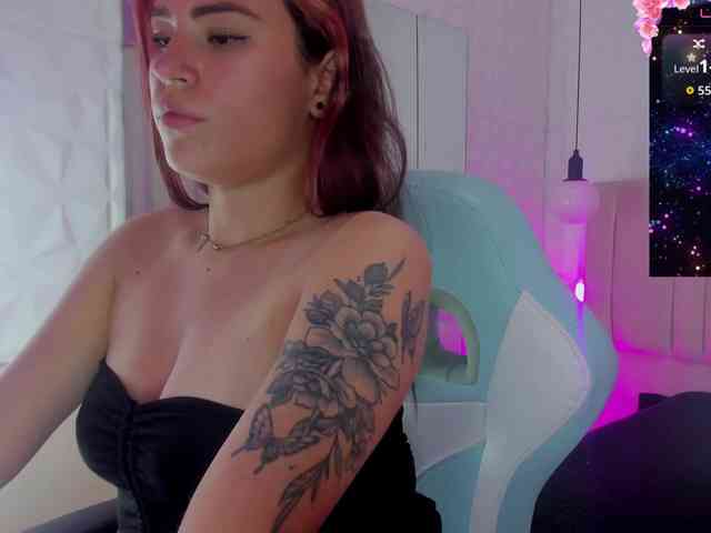 julia-marin webcam